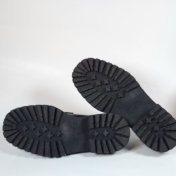 Massimo Dutti Glossy Black Loafers - Picture 6 of 8